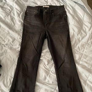 Madewell Cali Demi Boot Jeans Size 28. Fringe bottom, worn once